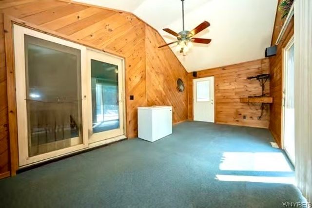 302 Knox Avenue, West Seneca, NY 14224