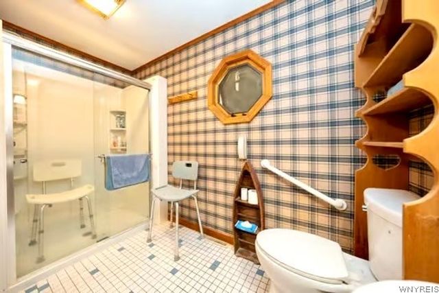 302 Knox Avenue, West Seneca, NY 14224