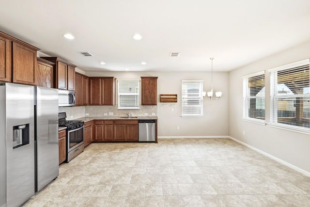 171 Vestral RD, Buda, TX 78610