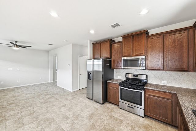 171 Vestral RD, Buda, TX 78610