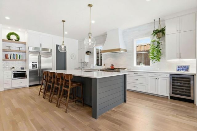 6839 Coronado Avenue, Dallas, TX 75214