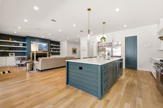 6839 Coronado Avenue, Dallas, TX 75214