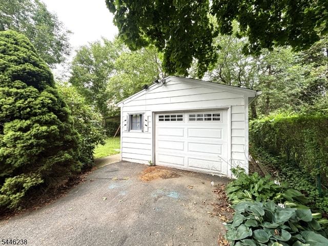 37 Beach Street, Rockaway Boro, NJ 07866