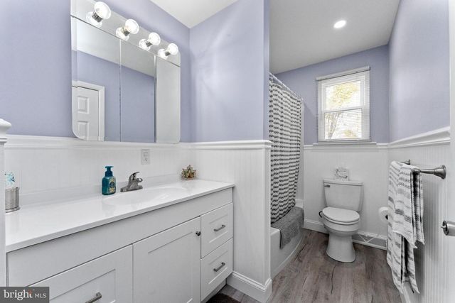 106 HAWTHORNE DR, North Wales, PA 19454