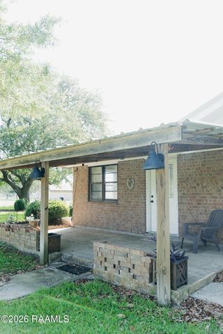 2806 Riverwood Road, New Iberia, LA 70560