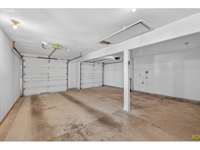 14579 Se PRIMROSE Ave, Milwaukie, OR 97267