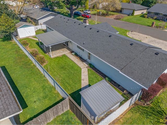 14579 Se PRIMROSE Ave, Milwaukie, OR 97267