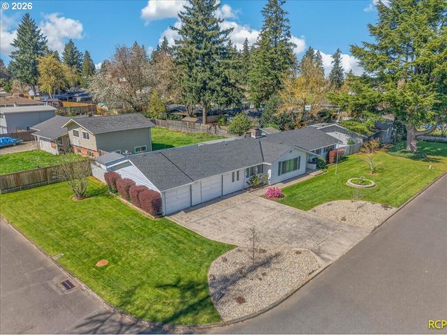 14579 Se PRIMROSE Ave, Milwaukie, OR 97267