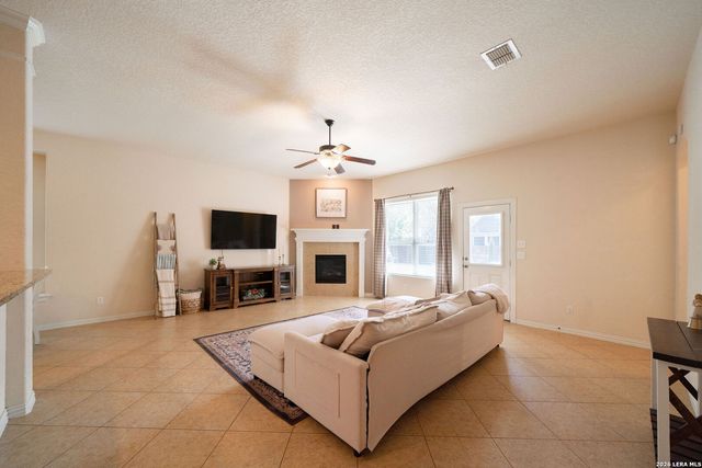 3311 Cameron Cv, San Antonio, TX 78253