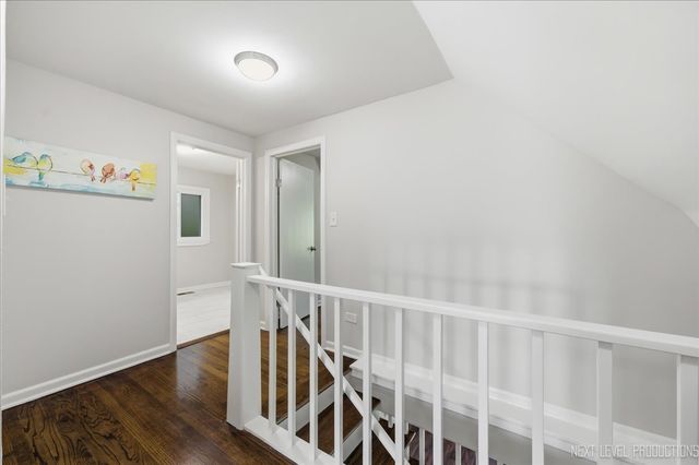 10155 Ivanhoe Avenue, Schiller Park, IL 60176