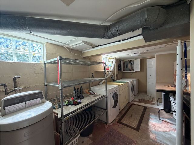 1051 S Lake Rd, Jefferson Twp, PA 16137