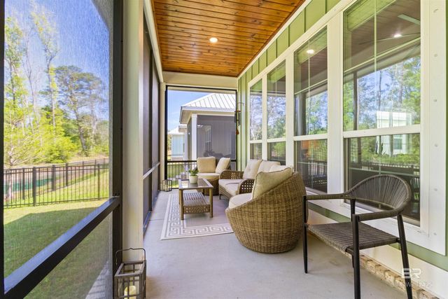 2533 Bienville Avenue, Gulf Shores, AL 36542