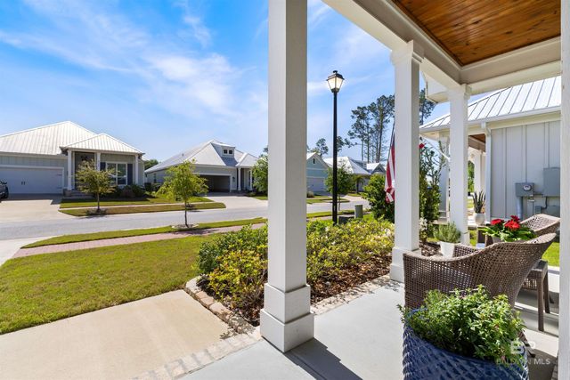 2533 Bienville Avenue, Gulf Shores, AL 36542