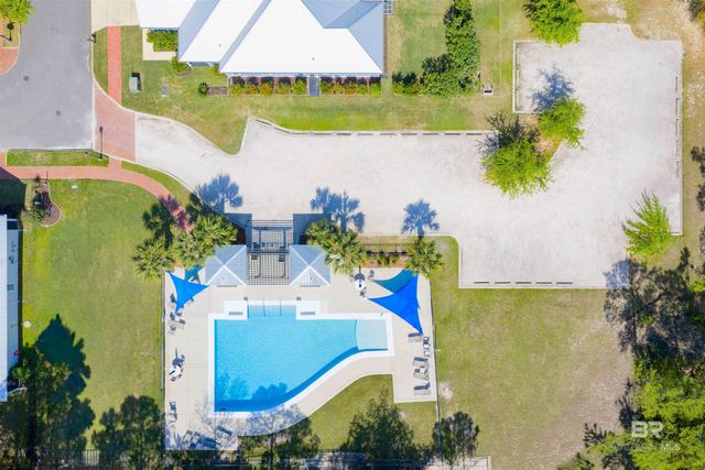 2533 Bienville Avenue, Gulf Shores, AL 36542