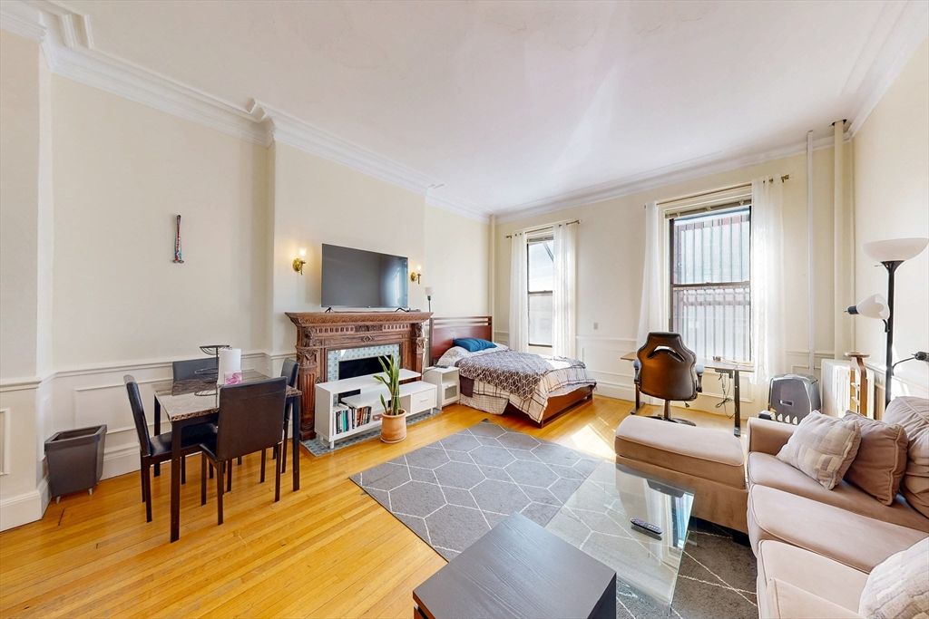 231 Beacon Street 1R, Boston, MA 02116