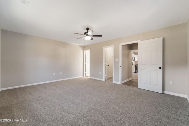 108 Sandy Creek Drive, Leland, NC 28451