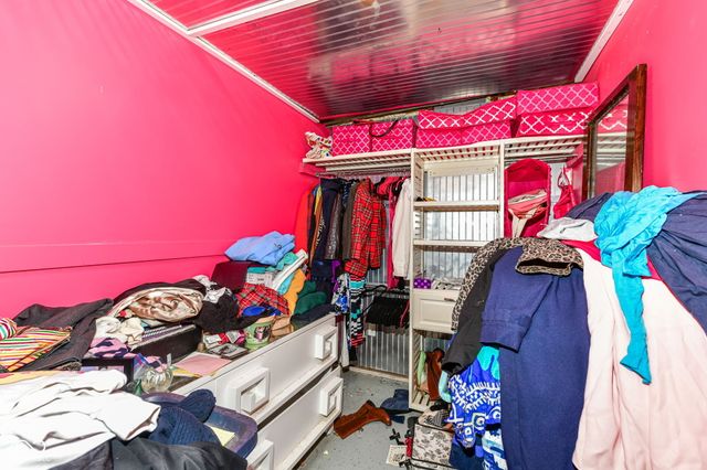 2421 Central Avenue, Indianapolis, IN 46205