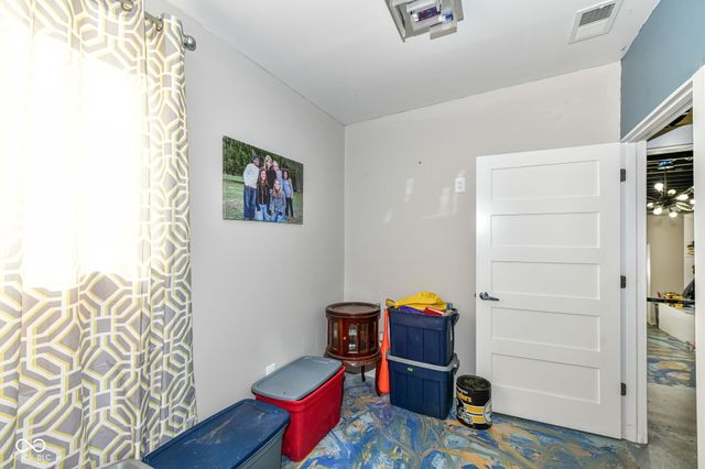 2421 Central Avenue, Indianapolis, IN 46205