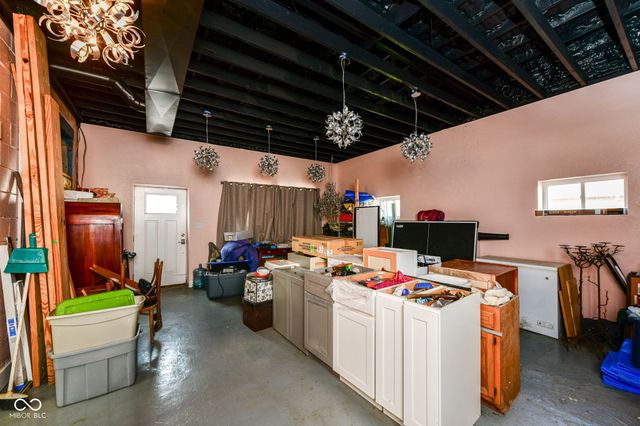 2421 Central Avenue, Indianapolis, IN 46205