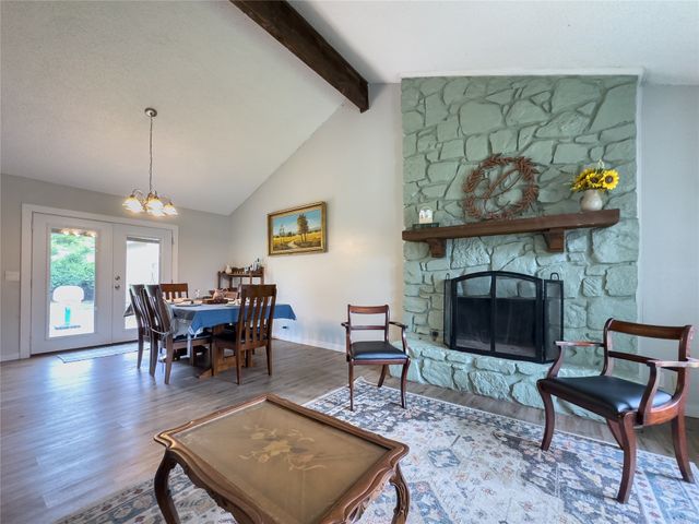704 W Vicksburg Street, Broken Arrow, OK 74011