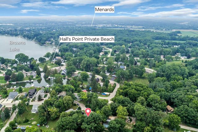 30215 Forest DRIVE, Burlington, WI 53105