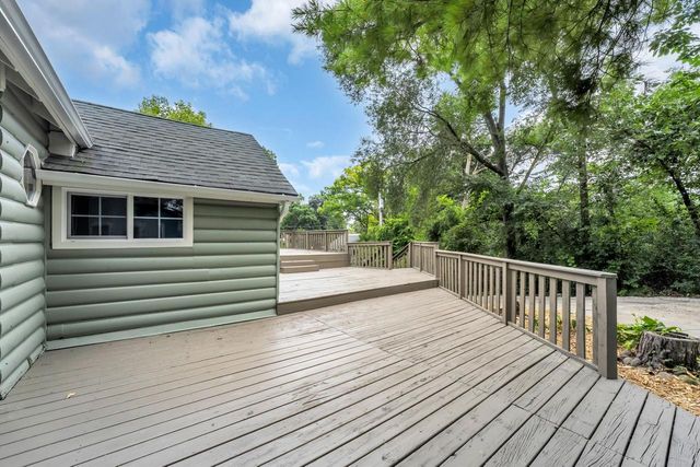30215 Forest DRIVE, Burlington, WI 53105