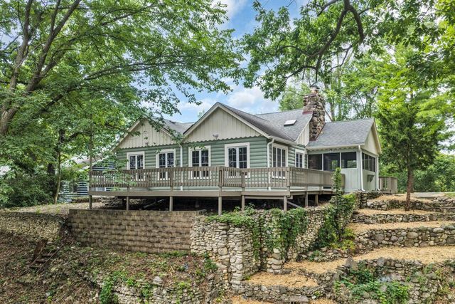 30215 Forest DRIVE, Burlington, WI 53105
