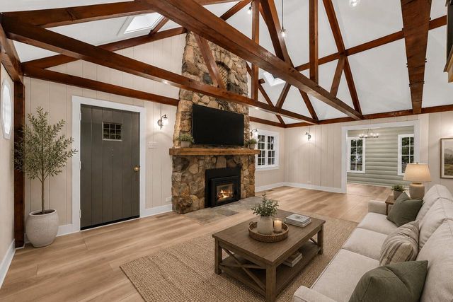 30215 Forest DRIVE, Burlington, WI 53105