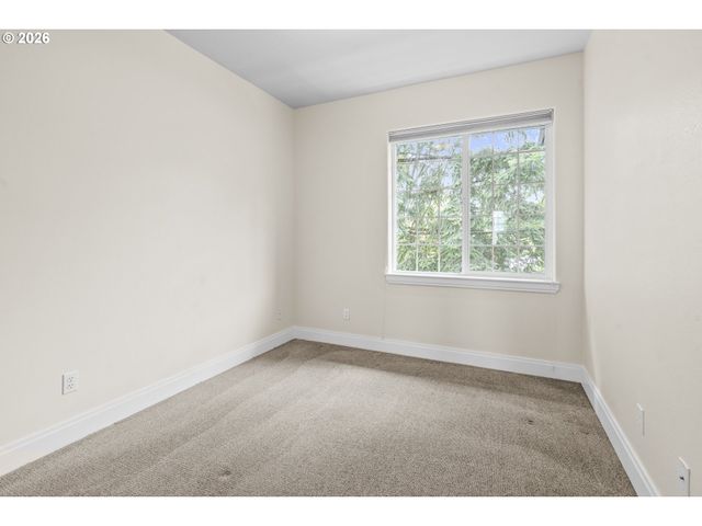 12312 Sw MEADER Way, Beaverton, OR 97008