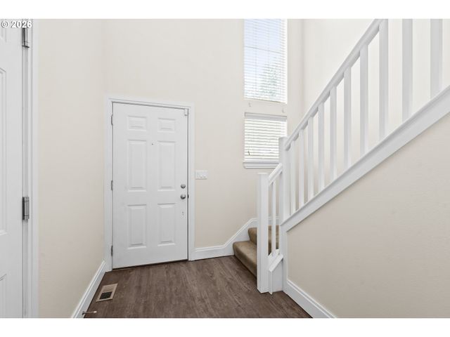 12312 Sw MEADER Way, Beaverton, OR 97008