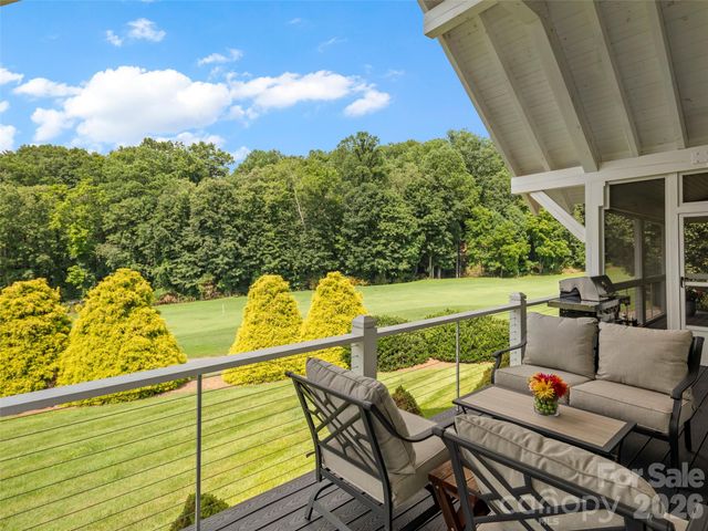 33 Banker Drive, Waynesville, NC 28786