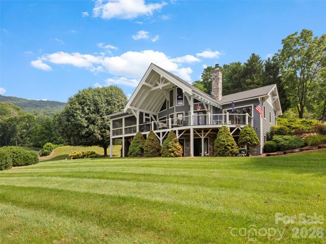 33 Banker Drive, Waynesville, NC 28786