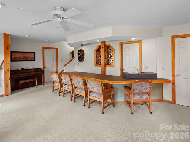 33 Banker Drive, Waynesville, NC 28786