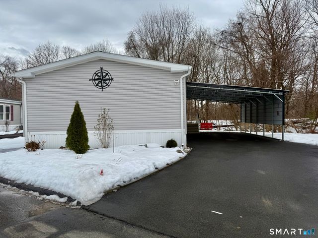 40 Matthews Street TRLR 30, Bristol, CT 06010