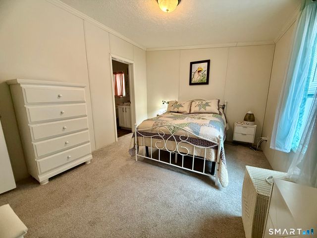 40 Matthews Street TRLR 30, Bristol, CT 06010