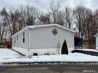 40 Matthews Street TRLR 30, Bristol, CT 06010