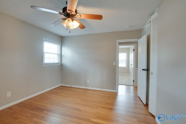 2107 Edinburgh Drive, Huntsville, AL 35803