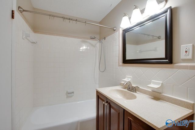 2107 Edinburgh Drive, Huntsville, AL 35803