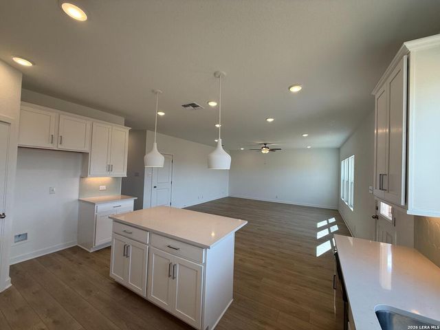 111 Peeps Ct., Adkins, TX 78101