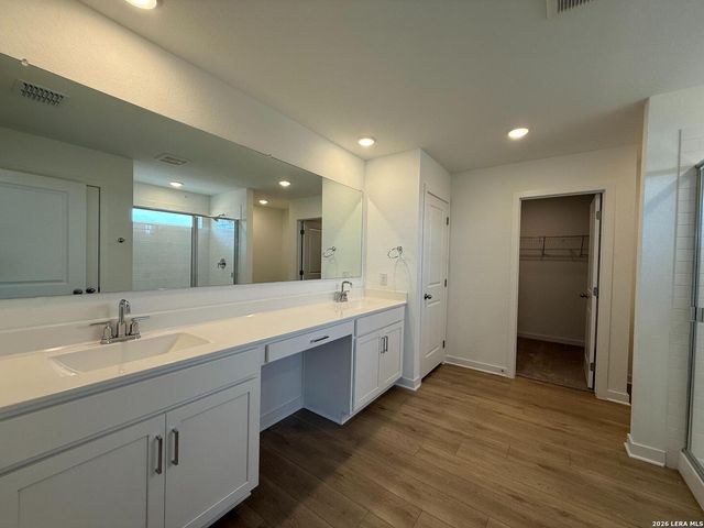 111 Peeps Ct., Adkins, TX 78101