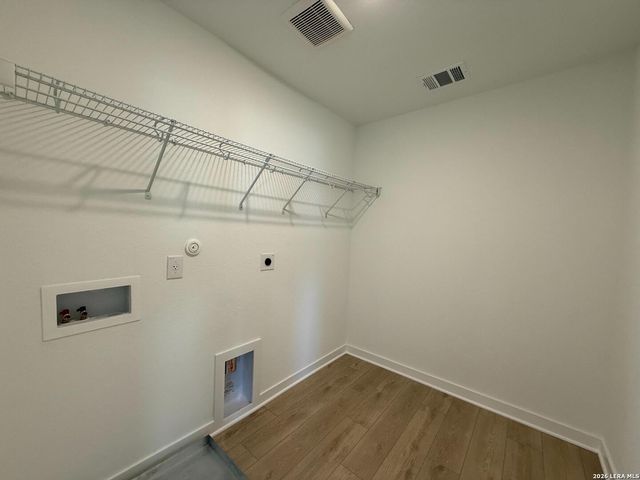 111 Peeps Ct., Adkins, TX 78101