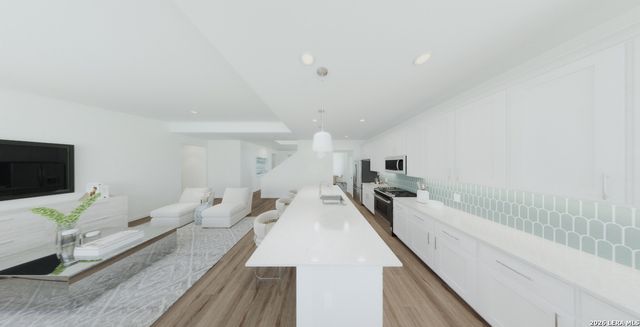 111 Peeps Ct., Adkins, TX 78101