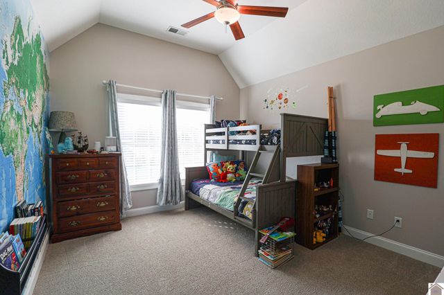 6601 Tuscan Rd, Paducah, KY 42001