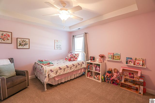 6601 Tuscan Rd, Paducah, KY 42001