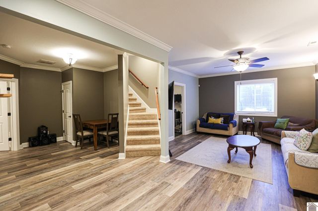 6601 Tuscan Rd, Paducah, KY 42001