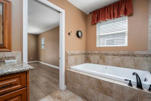 6261 CRYSTAL LAKE AVE, San Diego, CA 92119