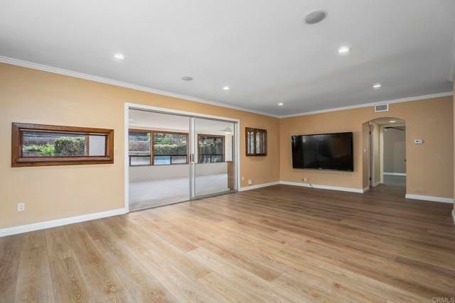 6261 CRYSTAL LAKE AVE, San Diego, CA 92119