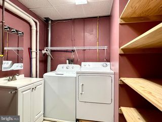 7562 CLOVER LEE BLVD, Harrisburg, PA 17112