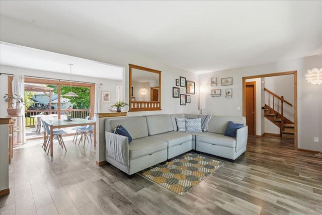 6002 Lynbrook Lane, Madison, WI 53719