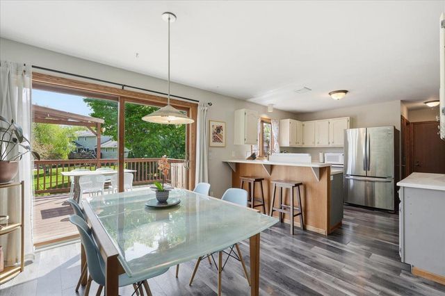 6002 Lynbrook Lane, Madison, WI 53719